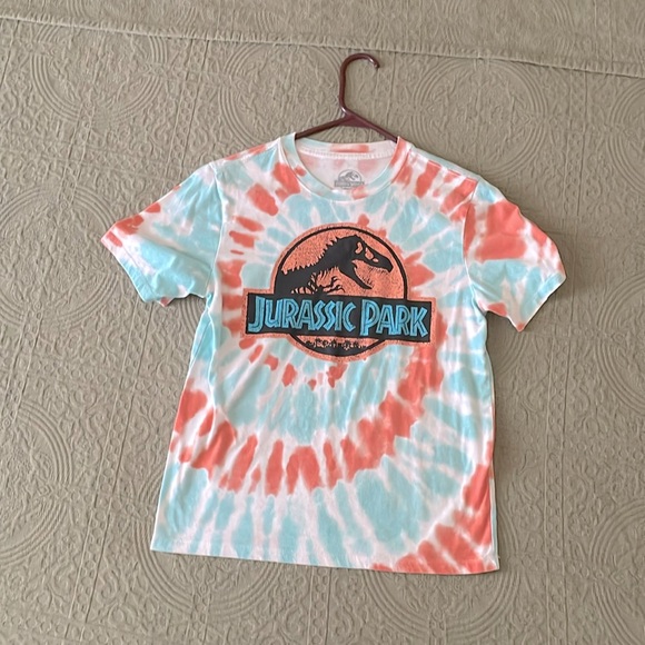 Jurassic Park Tops - Jurassic Park women tie-dye T-shirt sz L